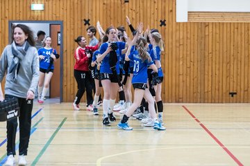 Bild 9 - wCJ TSV Ellerau - HSG Kremperheide/Muensterdorf : Ergebnis: 22:20